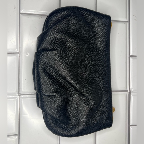 Marc Jacobs Black leather small crossbody without the strap - Picture 2 of 12